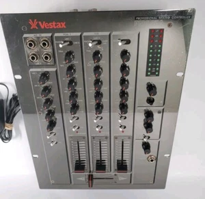 Mezclador Vestax PMC-17A con adaptador de corriente - Imagen 1 de 8