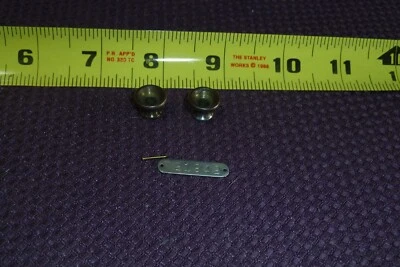 1959 National Valco Guitar T Serial Number plate and 2 strap buttons - Item VB - Изображение 1 из 4