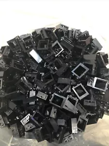 Lotto di 40 Telaio Finestra LEGO 1x2x2 1x2 Nero Senza Vetro Trasparente 60592 - Foto 1 di 1