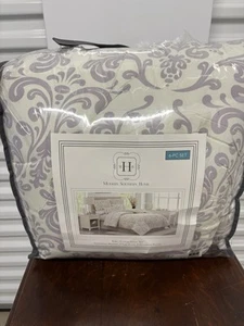 Modern Southern Home 6 Piece King Comforter Set Damask Pattern NEW - Picture 1 of 6