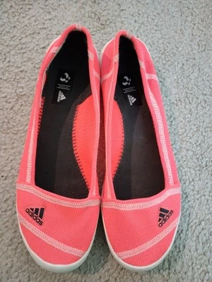 Zapatos sin cordones ADIDAS Traxion estilo barco planos rosa para mujer talla 9,5 Foto 1 de 3