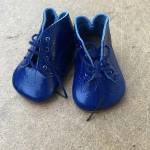 Puppenschuhe Leder blau 8 cm – für 40–45 cm Puppe – Echtleder – Schnürung - Bild 1 von 4