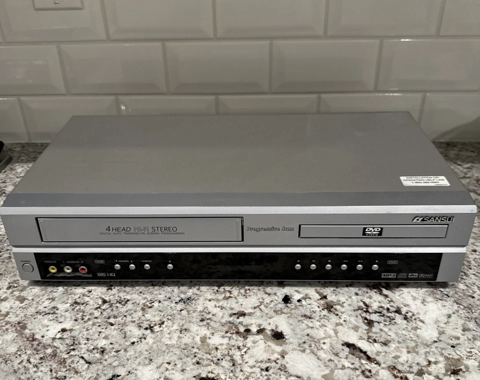 Sansui 4 Head HI-FI VHS/DVD Combo Player Model VRDVD4001 Works Great, No Remote - Image 1 of 4