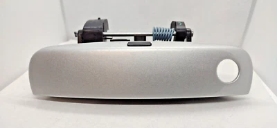 NEW 2011-20 1MZ85WS2AF CHALLENGER CHARGER  LF LEFT DRIVERS DOOR HANDLE SILVER - Image 1 of 4