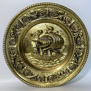 Vintage light weight Copper charger tray with galleon ship design 12” - Picture 1 of 9