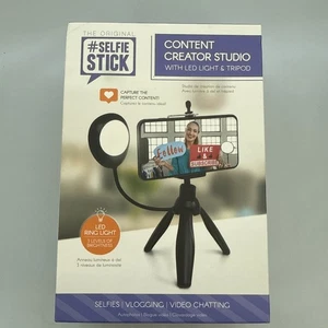 New In Box Helix / Retrak Selfie Stick Tripod With LED Ring Light - Picture 1 of 5