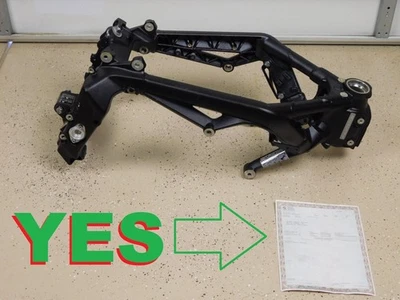 Cuadro principal 2025 ¡Chasis recto! BUENO 2 GO! 23-25 Triumph Street Triple 765 RS Foto 1 de 4