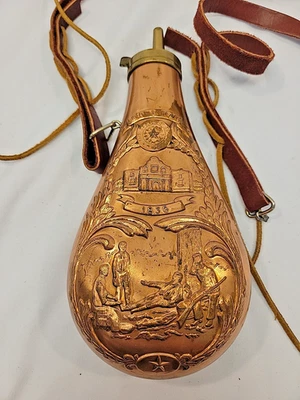 De colección Alamo, matraz de polvo de latón cobre con correa de cuero Foto 1 de 4