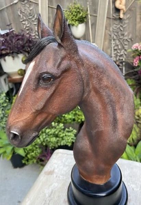 CARLOS ESTEVEZ HORSE BUST EQUINE MARE SCULPTURE 65 / 650 - Picture 1 of 12