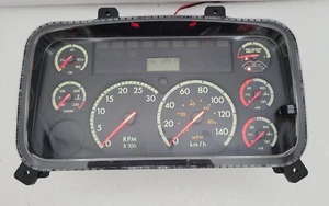 Grupo de instrumentos Freightliner Cascadia 2012 usado P#a2C31629400 - Imagen 1 de 6
