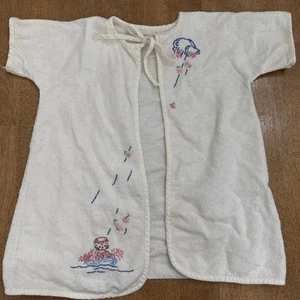 De colección Años 50 Hecho a Mano Bordado Algodón Infantil Albornoz Gatito Gato Lluvia Nube Lindo! - Imagen 1 de 8