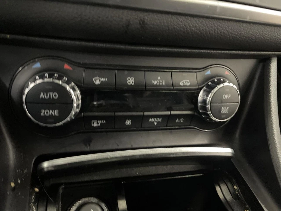 Controle de temperatura tipo 156 EUA mercado compatível com 15-20 Mercedes GLA-CLASS 927453 - Imagem 1 de 4