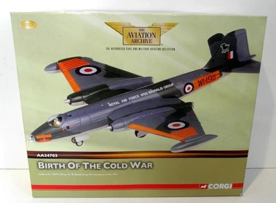 Corgi 1/72 AA34703 Canberra B.2 WH911 98Sqn RAF Cottesmore 1970 - Bild 1 von 2