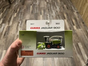 Bruder Toy Claas Jaguar 900 Field Chopper BDR 02131 - Picture 1 of 4