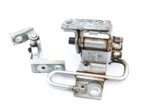Audi A6 Allroad C6 2007 Front Left Door Lower & Upper Hinge SET 8E0831411E - Picture 1 of 6