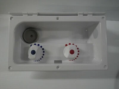 NEW SEA RAY FAUCET WASH DOWN BOX WITH MIXER  SEARAY PART # 736702 HOSE & SPRAYER - Image 1 of 4