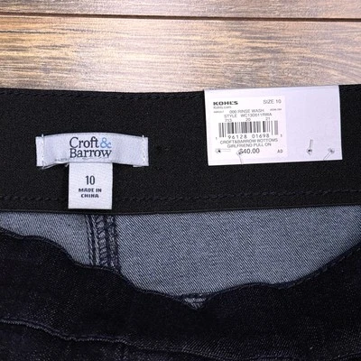 Croft & Barrow Girlfriend Pull On Jeans 10 Rinse Wash Mid Rise Stretch New - Image 1 of 4