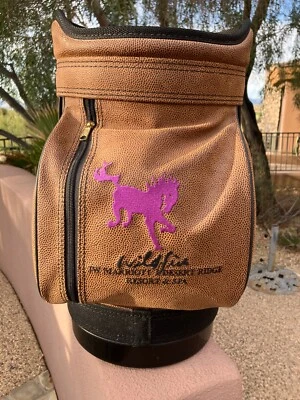 Mini bolsa de golf Burton Den Caddie contenedor basura WILDFIRE JW Marriott Foto 1 de 4