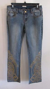 NWT STYLE SIZE 2 FADED BLUE WESTERN JEANS WITH STUD EMBELLISHMENT MSRP $109.00 - Picture 1 of 11