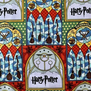 FQ HARRY POTTER QUIDDITCH STAINED GLASS HOGWARTS FABRIC CHARACTER - Picture 1 of 2