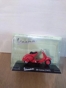 NUOVO MODELLINO VESPA COLLECTION DIE CAST SCALA 1/18 VESPA 98 CORSA 1947 - Foto 1 di 4