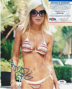 TORI SPELLING SIGNED 8X10 SEXY BATHING SUIT DONNA MARTIN 90210 TV SHOW PSA DNA - Picture 1 of 4