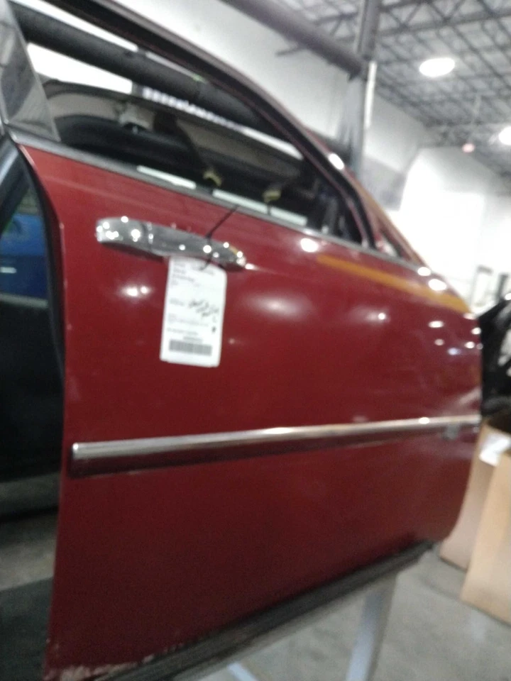 2008 Chrysler 300 Right Door Red Clear Coat Peel 84K Miles OEM Part 22923 Foto 1 de 4