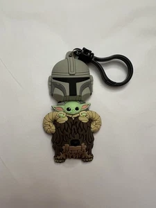 Star Wars The Mandalorian Bag Clip 3D Keychain Series 2 Baby Yoda Bantha Ride - Picture 1 of 8
