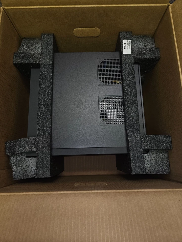 Dell Precision T3630 (2TB HDD, Intel Xeon., 3.40 GHz, 16GB, NVIDIA Quadro P1000) - Image 1 of 2