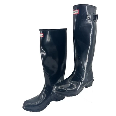 🧤 Hunter Black Tall Rain Boots Size 8 – With 2 Pairs Boot Socks (Cream + Black) - Image 1 of 4
