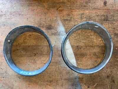 Dodge Challenger 1972 anillos de luz de cabeza 3573242 anillos de carrocería eléctrica biseles fotos de stock 73 Foto 1 de 4