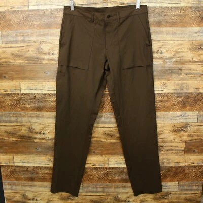 Pantalones ALO Talla 33 Para Hombre Yoga Informales Marrón Frente Plano Foto 1 de 4
