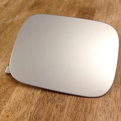 Audi A6 1998-2005 pintado plateado llenado de combustible puerta de acceso de gas OEM *Envío rápido  Foto 1 de 4