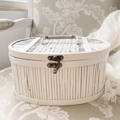 复古白色柳条盒装饰化妆品旅行箱 — 第 1/4 张图片
