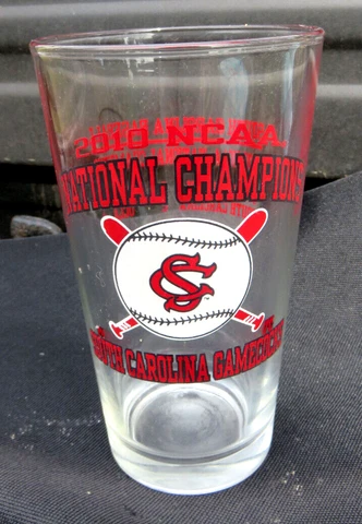 2010 NCAA National Champions South Carolina Gamecocks V UCLA Baseball Pint Glass Cover