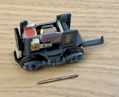 JOUEF bogie moteur 5 pôles avec essieux bandagés de TGV PSE - HO 1/87 - Photo 1/4