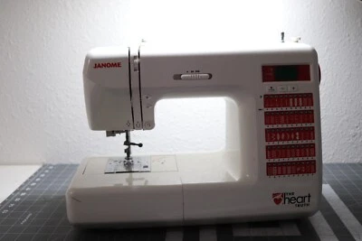 Janome Electronic Sewing Machine Computerized Heart Truth HT2008LE - Image 1 of 4