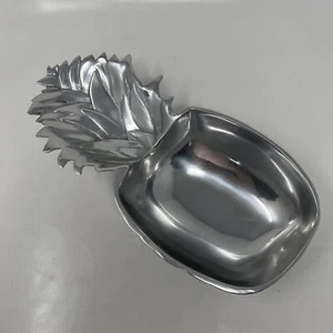 Mariposa Pineapple Decorative Heavy Metal Serving Dish 12" Long - Picture 1 of 7