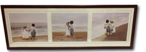 Print Children At Beach Set in Wood Frame Plexiglas Front Romantic Boy & Girl Cover