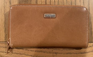 Rosetti Women's Wallet Solid Light Brown Zip-Around, Compartments 7.5"x4" - Picture 1 of 11