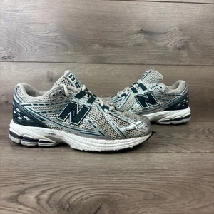 New Balance 1906 Sneakers Boy's Size 5 Metallic Grey Running Shoes GC1906CE - Picture 1 of 15