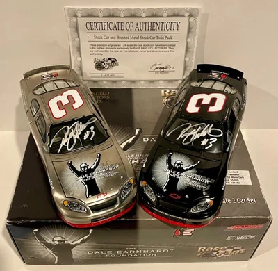 Dale Earnhardt Richard Childress 2003 firmado automático 1/24 diecast conjunto de 2 autos certificado de autenticidad Foto 1 de 4