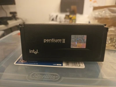 SL2HF Intel P2 233/512K CPU Processor - Image 1 of 2