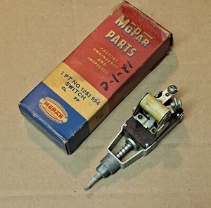 1949-1954 Plymouth Dodge DeSoto Chrysler NOS MoPar Heater BLOWER MOTOR SWITCH - Picture 1 of 3