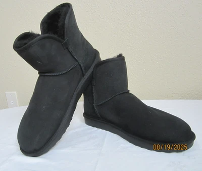 Bota negra al tobillo con borde festoneado de piel de oveja talla US 11 NUEVA CON ETIQUETAS Foto 1 de 4