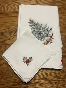 Christmas Holiday Embroidered Tablecloth Set 82x64 W/5 Napkins Trees Gifts Holly - Picture 1 of 15