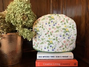 Teapot Cozy / Warmer / Cover Cotton Quilted Cottage Core Decor Made In England - Picture 1 of 6