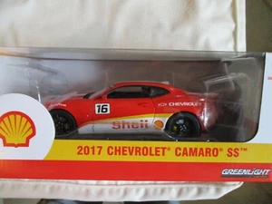 MINIATURE CHEVROLET CAMARO SS 2017 PUB SHELL  1/24 GREENLIGHT  - Bild 1 von 10
