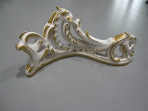 KPM Porcelain Ornament Figure White Gold Decorative Scroll Pedestal Base - Picture 1 of 3