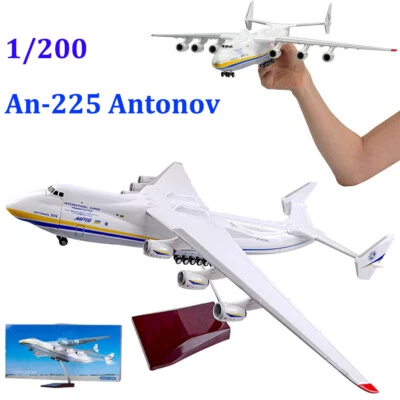 Modelo de avión de resina de transporte estratégico de avión Antonov Ucrania An-225 1/200 Foto 1 de 4